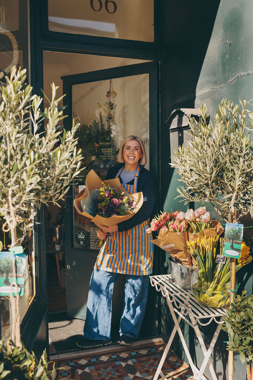 Same-Day Flower Delivery in Swindon