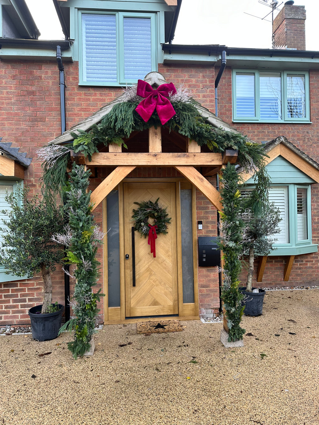 Christmas Wreath Workshop Booking Deposit - The Flower Pot Academy (£75 Total, £25 Deposit)