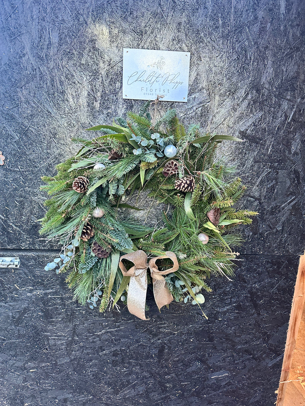 Christmas Wreath Workshop Booking Deposit - The Flower Pot Academy (£75 Total, £25 Deposit)